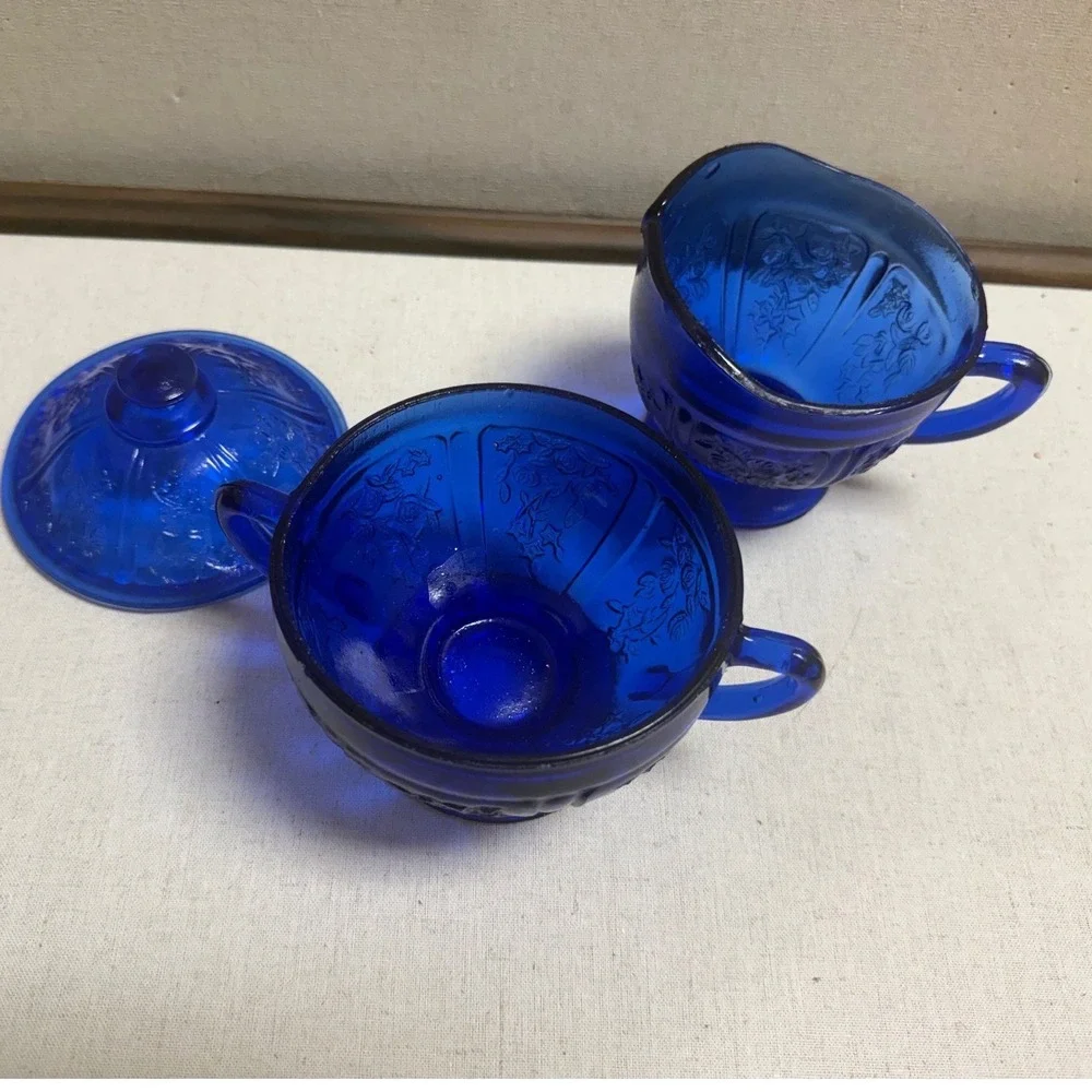 HAZEL ATLAS BLUE RARE cream AND sugar bowl with lid set!